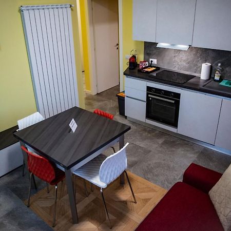 Casa Flavia Leilighet Rozzano Eksteriør bilde